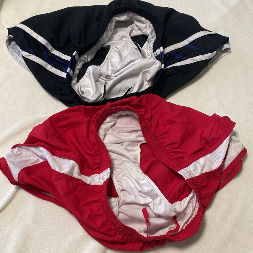 Nike shorts size small 2 pairs good condition - Picture 4 of 6
